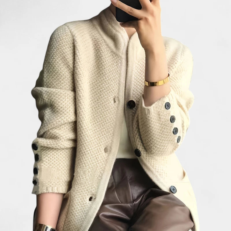 Gleame.-Truien & Vesten-Gleame Damesvest - Gebreid vest met knoopsluiting en lange mouwen