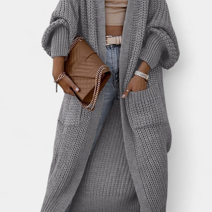 Gleame.-Truien &amp; Vesten-Gleame Damesvest - Lang vest met lange mouwen en verfijnde uitstraling