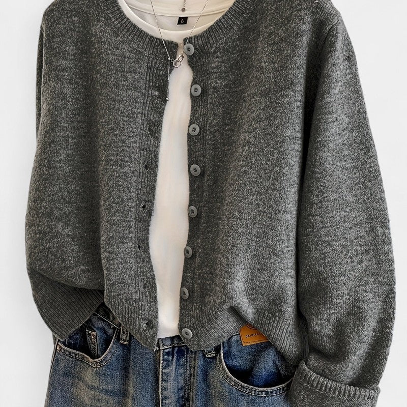 Gleame.-Truien &amp; Vesten-Gleame Trui - Casual trui met knopen en lange mouwen
