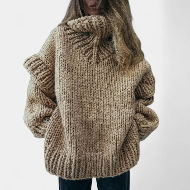 Gleame.-Truien &amp; Vesten-Gleame Trui - Oversized wollen trui met hoge hals en opgerolde mouwen