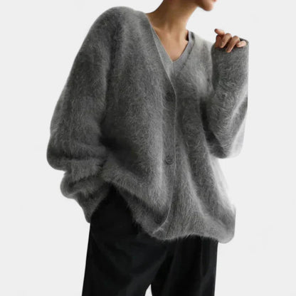 Gleame.-Truien &amp; Vesten-Gleame Vest – Damescardigan van wol met knopen en oversized pasvorm