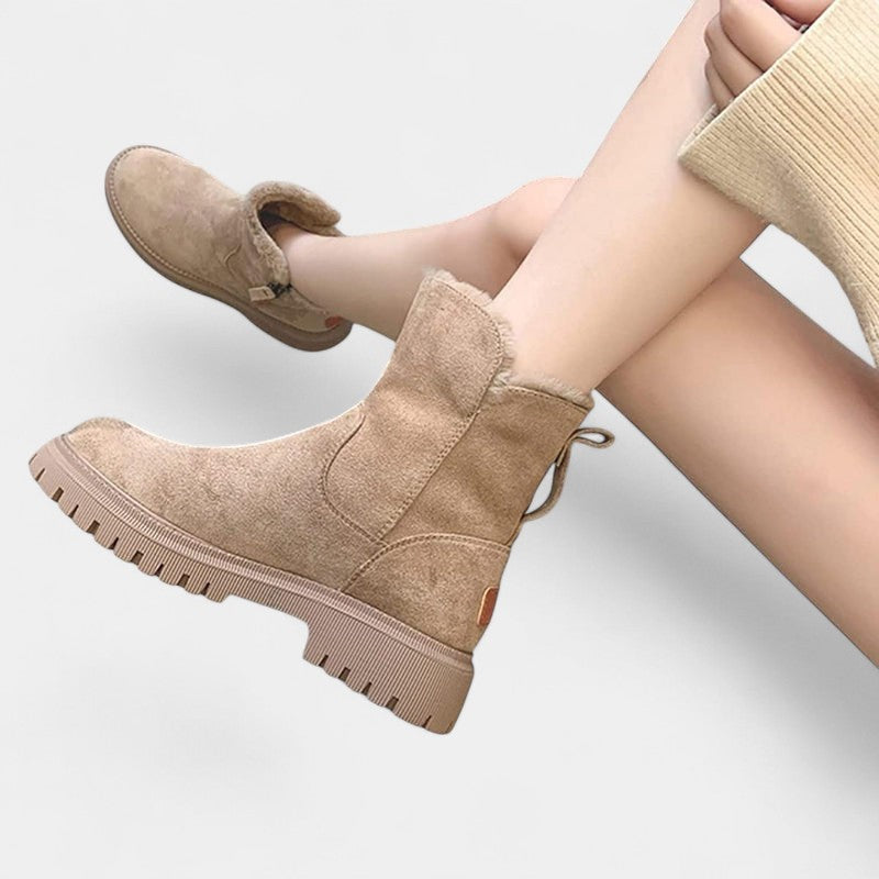 Gleame.-Winterlaars-Gleame | Dames enkelhoge winterlaarzen met ritssluiting en profielzool