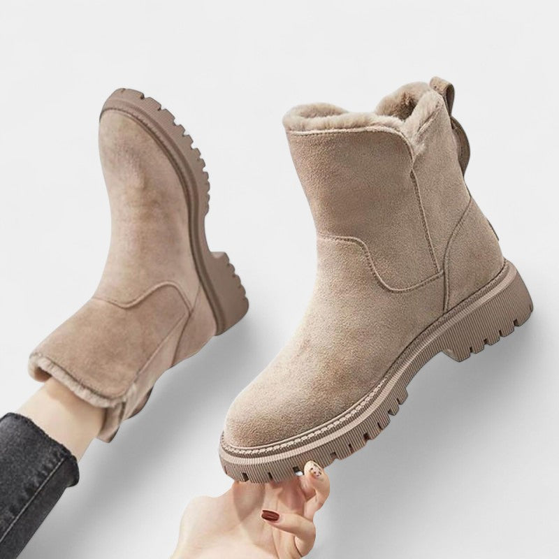 Gleame.-Winterlaars-Gleame | Dames enkelhoge winterlaarzen met ritssluiting en profielzool