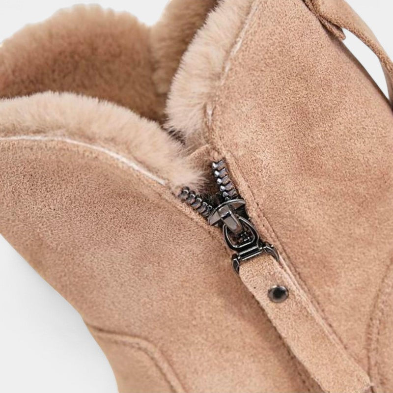 Gleame.-Winterlaars-Gleame | Dames enkelhoge winterlaarzen met ritssluiting en profielzool