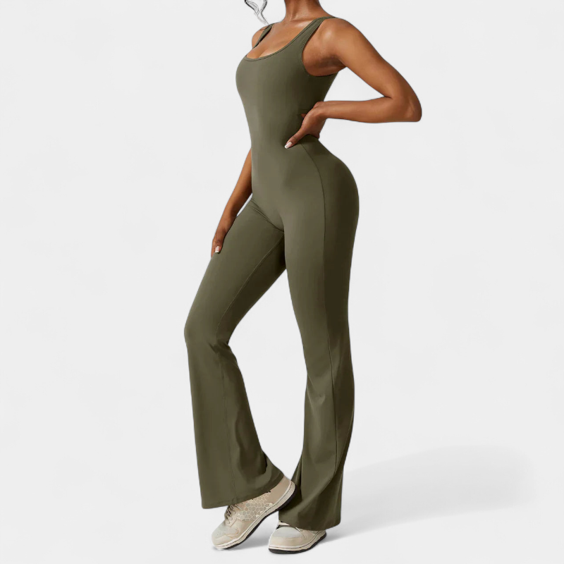 Gleame.-jumpsuit-Gleame Jumpsuit - Strakke flared pants jumpsuit met v-back voor dames