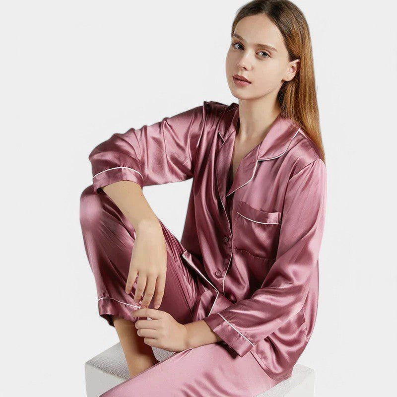 Gleame.-silk pyjamas-Gleame Pyjama's - Luxe zijden pyjama's voor een elegant en comfortabel gevoel