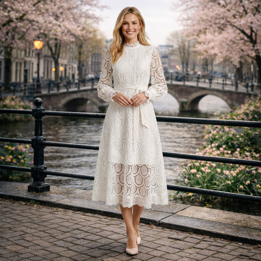 Gleame | Dames Midi Jurk van Kant met Hoge Hals en Elegante Pasvorm