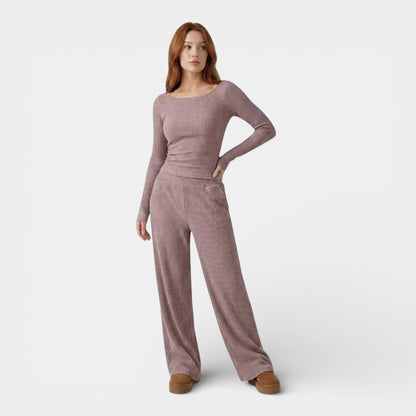 Gleame | Dames Lounge Set Geribde Structuur Ronde Hals Elegant