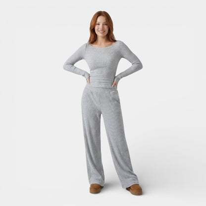 Gleame | Dames Lounge Set Geribde Structuur Ronde Hals Elegant