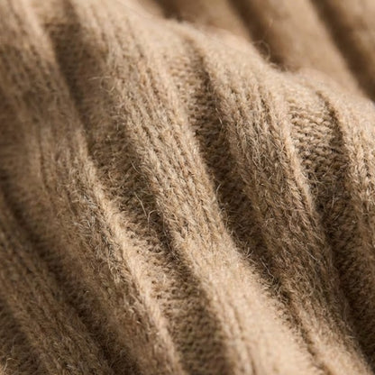 Gleame | Dames Tweedelige Set Hoge Hals Plooirok Elegant